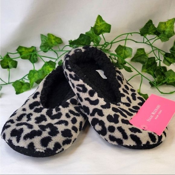 Isaac Mizrahi. Leopard Print Slippers. Size Large (8-10) NWT - Picture 3 of 8